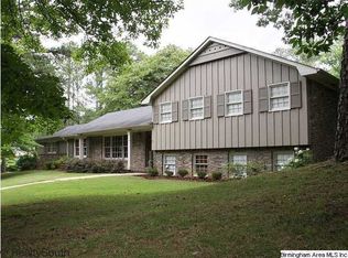 1545 Panorama Dr, Vestavia, AL 35216