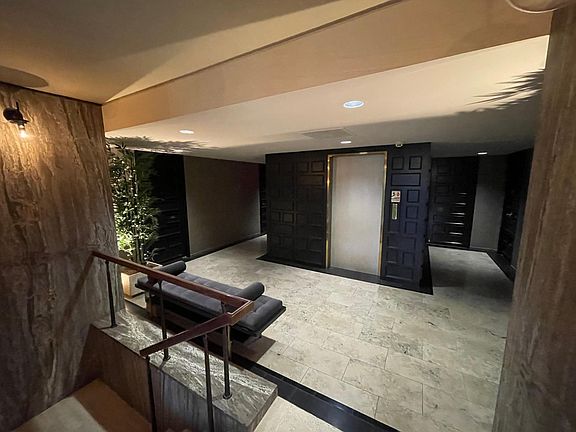 2nd image of 4100 Folsom Blvd Unit 1B