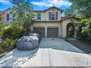 15165 Bluffside Ln, Victorville, CA 92394