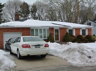 16 Beatrice Ave, Syosset, NY 11791
