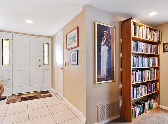 13782 Algranti Ave Sylmar CA-large-002-0