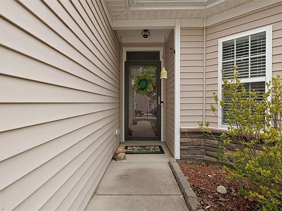 4th image of 2321 Talon Dr