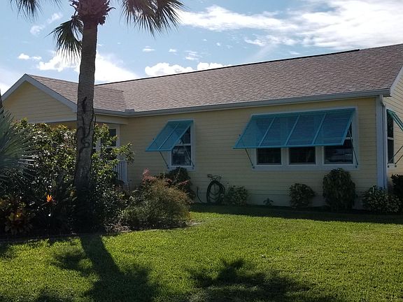 2nd image of 1073 Barefoot Cir