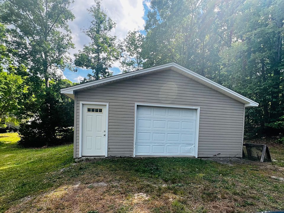 1st image of 656 Glendale Dr #C