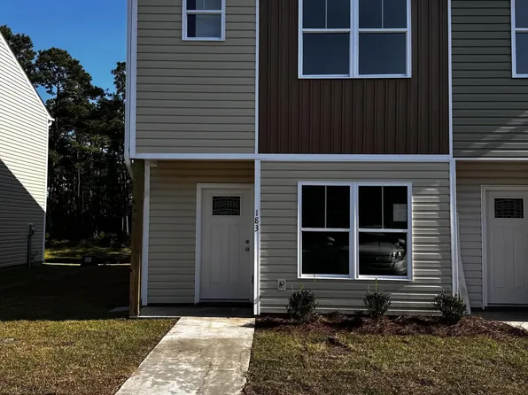 183 Buckhorn Ave., Holly Ridge, NC 28445