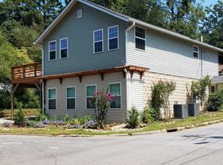 337 Sulphur Springs Rd, Asheville, NC 28806