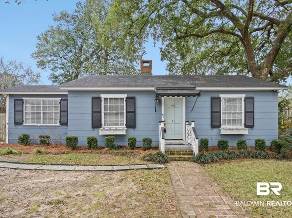 11 York Pl, Mobile, AL 36608