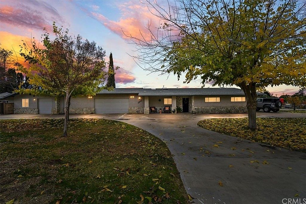 13192 Bryant St, Yucaipa, CA 92399 Zillow