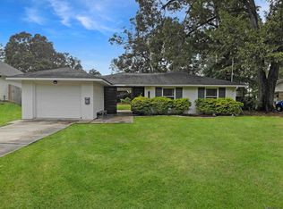 723 Poplar St, Denham Springs, LA 70726