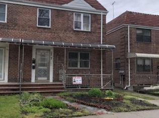 14643 Reeves Ave, Flushing, NY 11367