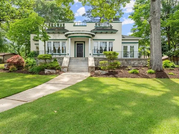 3565 Towanda Dr, Atlanta, GA 30349