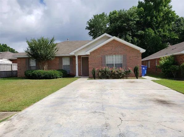 103 Cottage Ct, Prattville, AL 36067