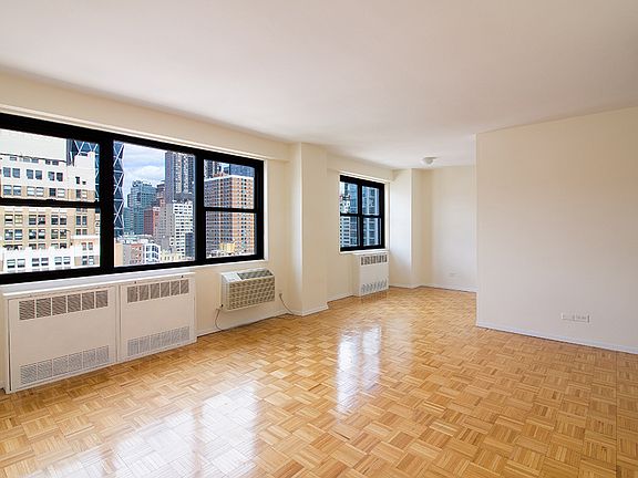 3rd image of 350 W 51st St APT 14G