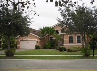 3774 E Hibiscus St, Weston, FL 33332