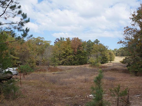 3rd image of 932 County Road 3883