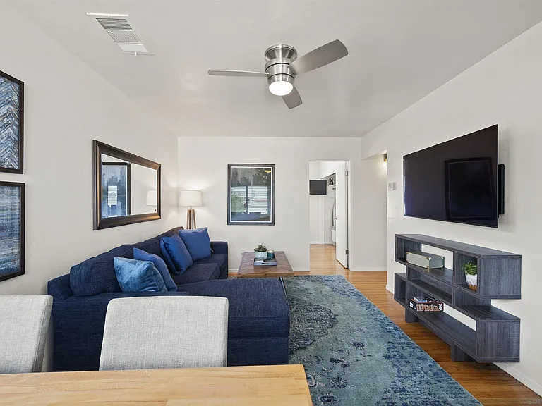 4727 Greene St — Photo 8