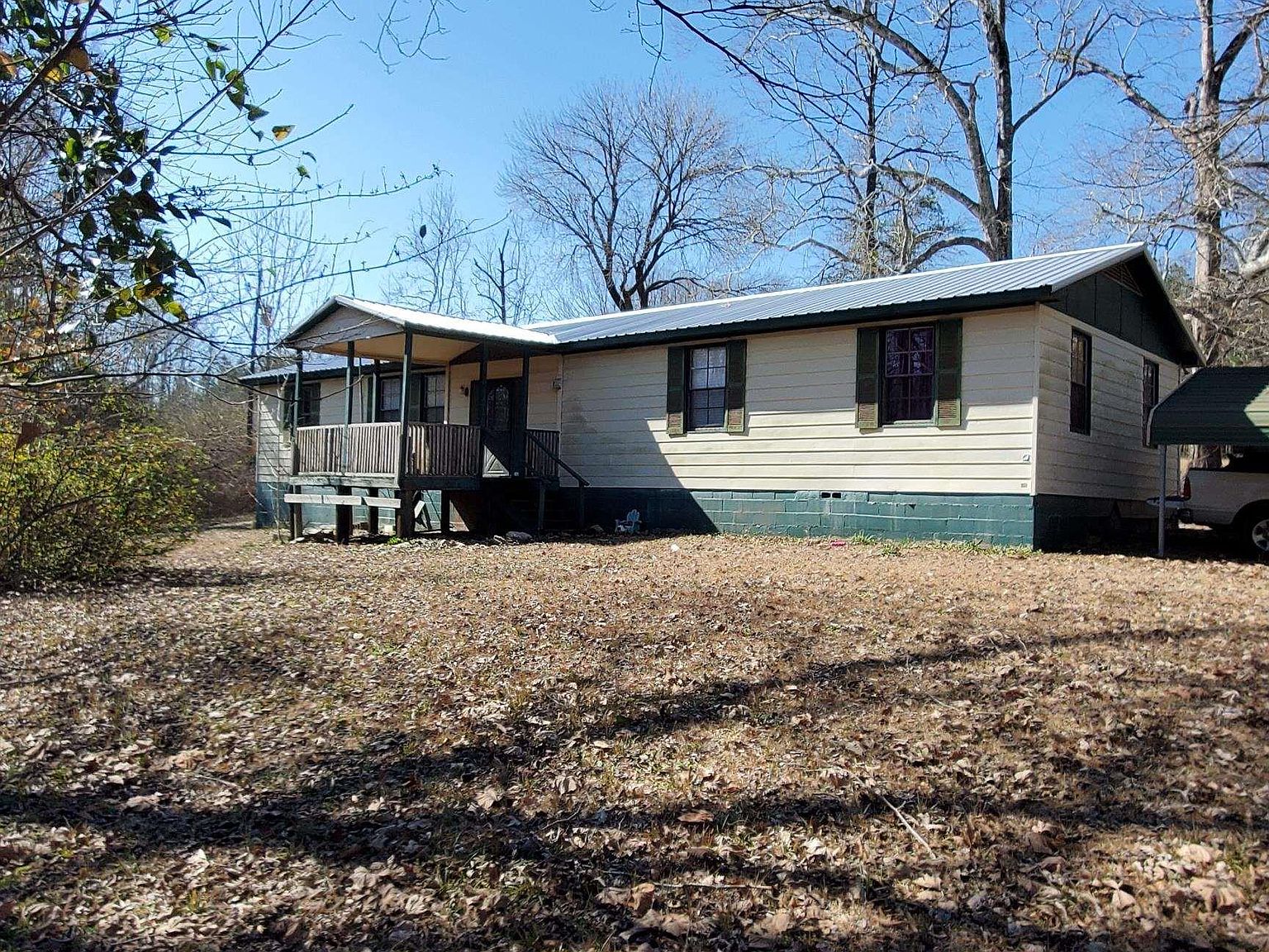 352 County Road 403, Clanton, AL 35045 Zillow