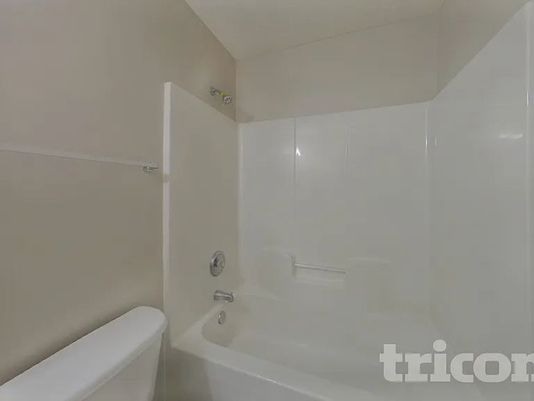 1008 Crowders Woods Dr — Photo 15