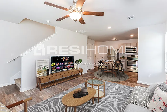2327 Tolliver Pl — Photo 7