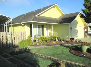 2974 Ruby Ct, Bandon, OR 97411