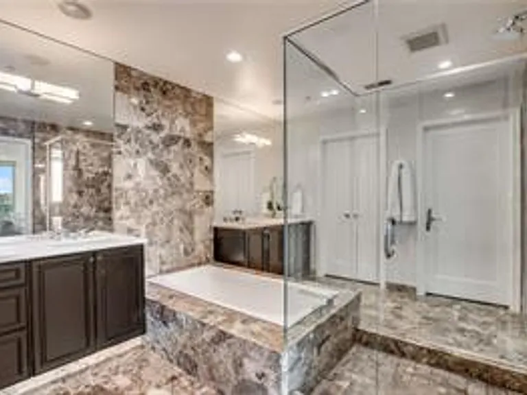 3325 Piedmont Rd NE #2205 — Photo 33