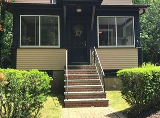 1309 Tucker Rd, Dartmouth, MA 02747