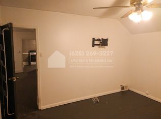 2112 Hurley Ave #2F, Cleveland, OH