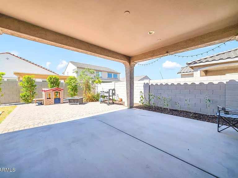 17605 W Medlock Dr — Photo 39