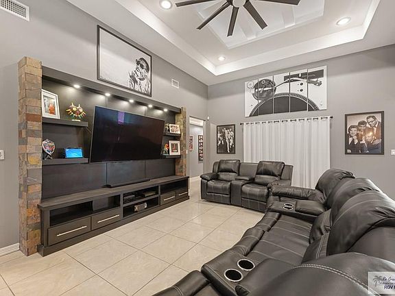 3rd image of 23575 Pomelo Rd