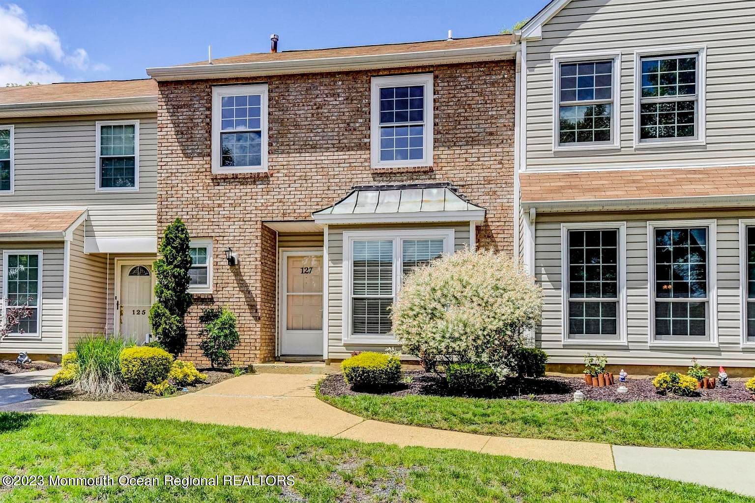 127 Bedford Pl, Morganville, NJ 07751 | Zillow