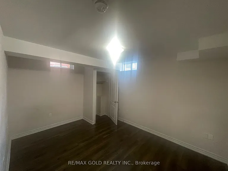 20 Kincaid Ln #BASEMENT — Photo 10