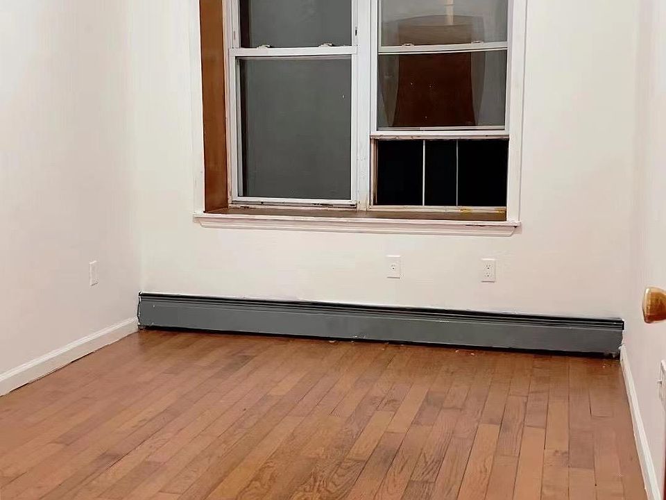 1st image of 13202 Rockaway Blvd