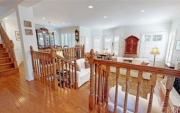 5th image of 20950 Oxnard St APT 35