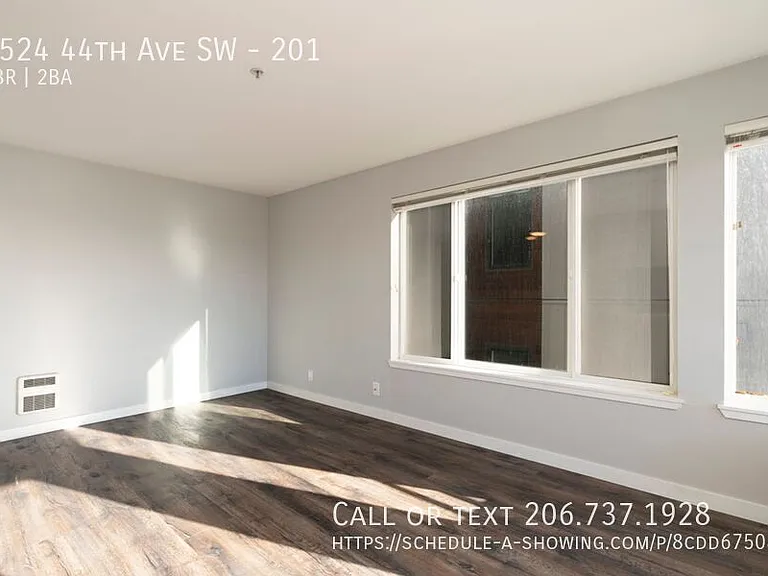 4524 44th Ave SW #201 — Photo 21