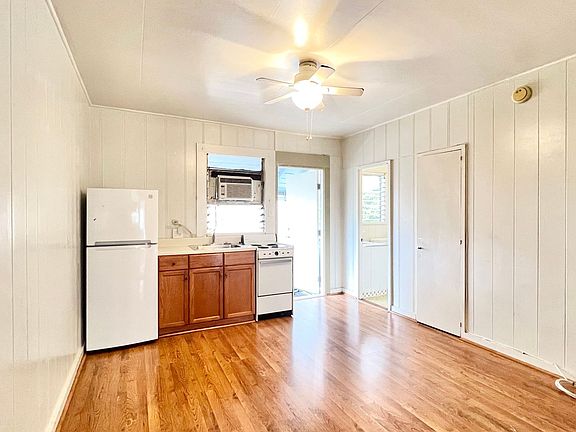 3rd image of 780 Punahou St #6