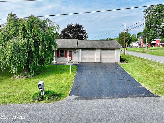 2nd image of 153 Park Ln