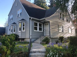 107 SE 30th Pl, Portland, OR 97214