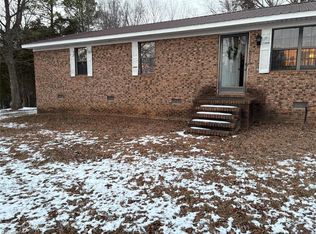 772 Tom Levett Dr, Lexington, NC 27295