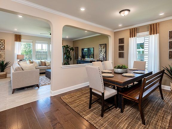 Plan 2655 Dining Room as modeled at Stagecoach Crossing