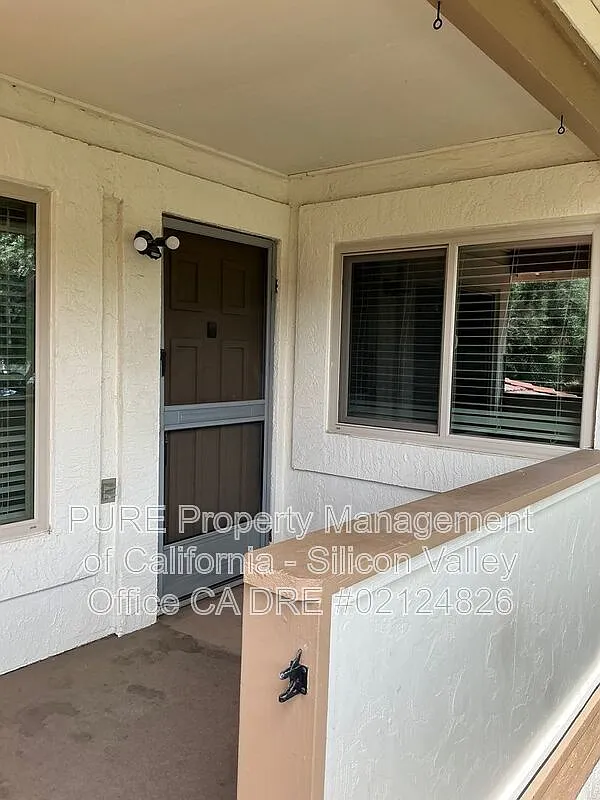 Building Photo - 5387 Colony Green Dr