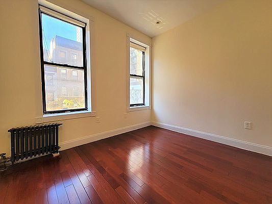 5th image of 175 Lexington Ave #3X