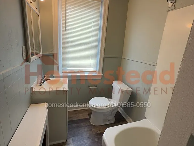 35 Roberta Avenue — Photo 10