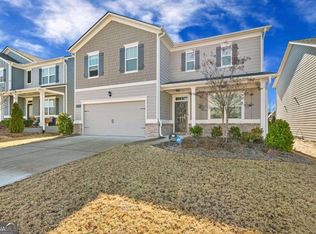 6713 Moondancer Ct, Flowery Branch, GA 30542