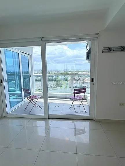 48 Avenue Luis Munoz Rivera Condo Aquablue Hato Ky #1705 — Photo 13