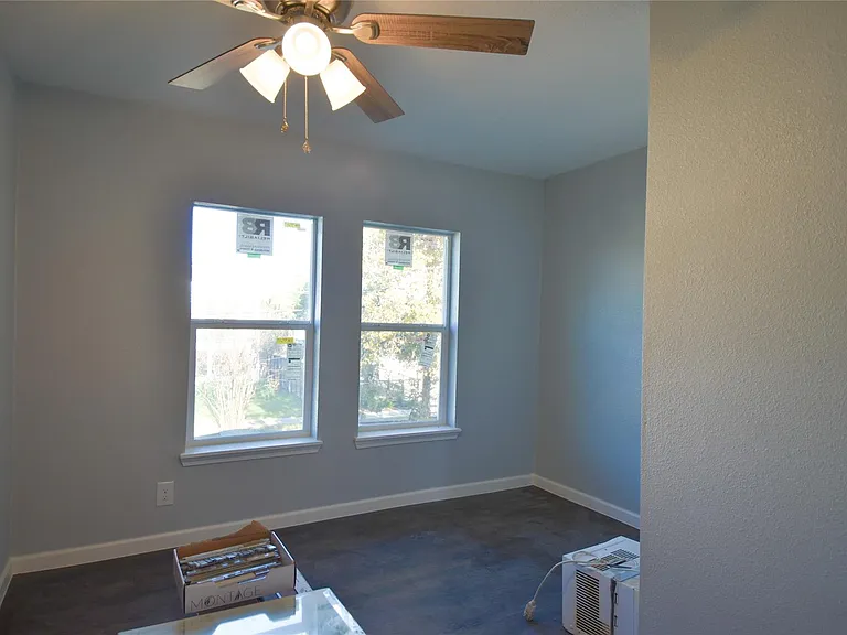 103 Cosmos St #3 — Photo 6