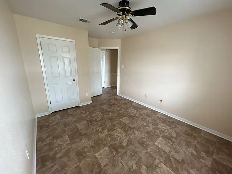 2707 Casey Dr — Photo 18