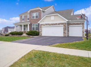 650 Eagle Walk Rd, Delaware, OH 43015