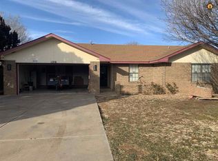 1216 Purdue Ave, Clovis, NM 88101