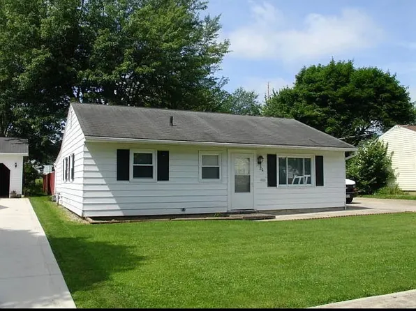 20 Myrtle Dr, Shelby, OH 44875