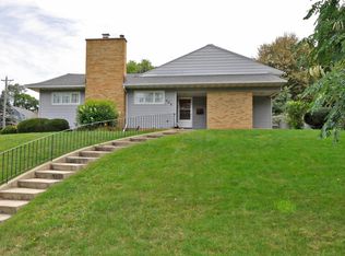 604 14th Ave SW, Rochester, MN 55902